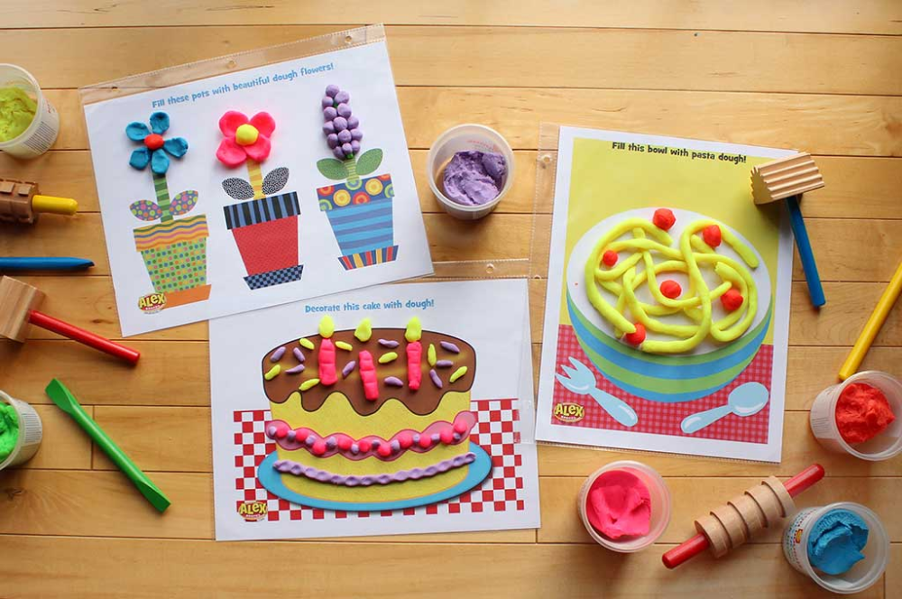 Super cute free printable preschool playdoh mats